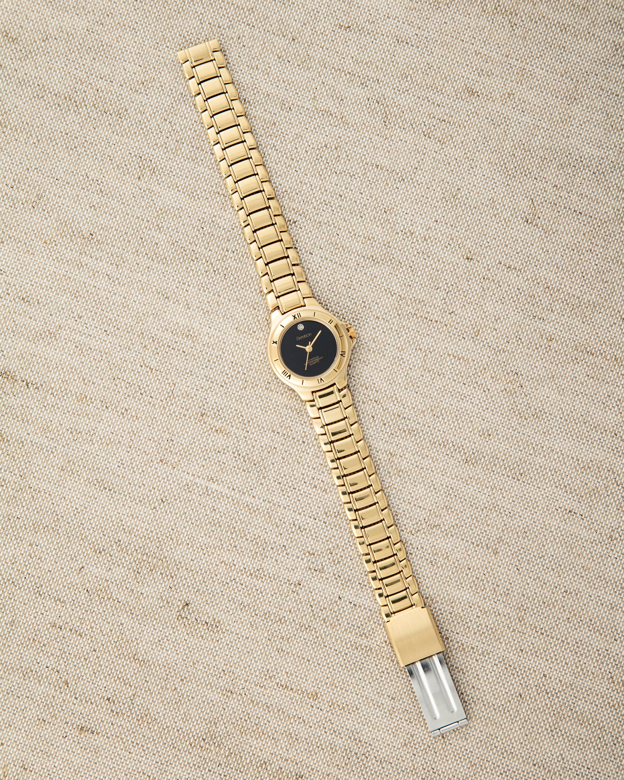 Vintage5904™ | Gold-tone-Women-Armitron